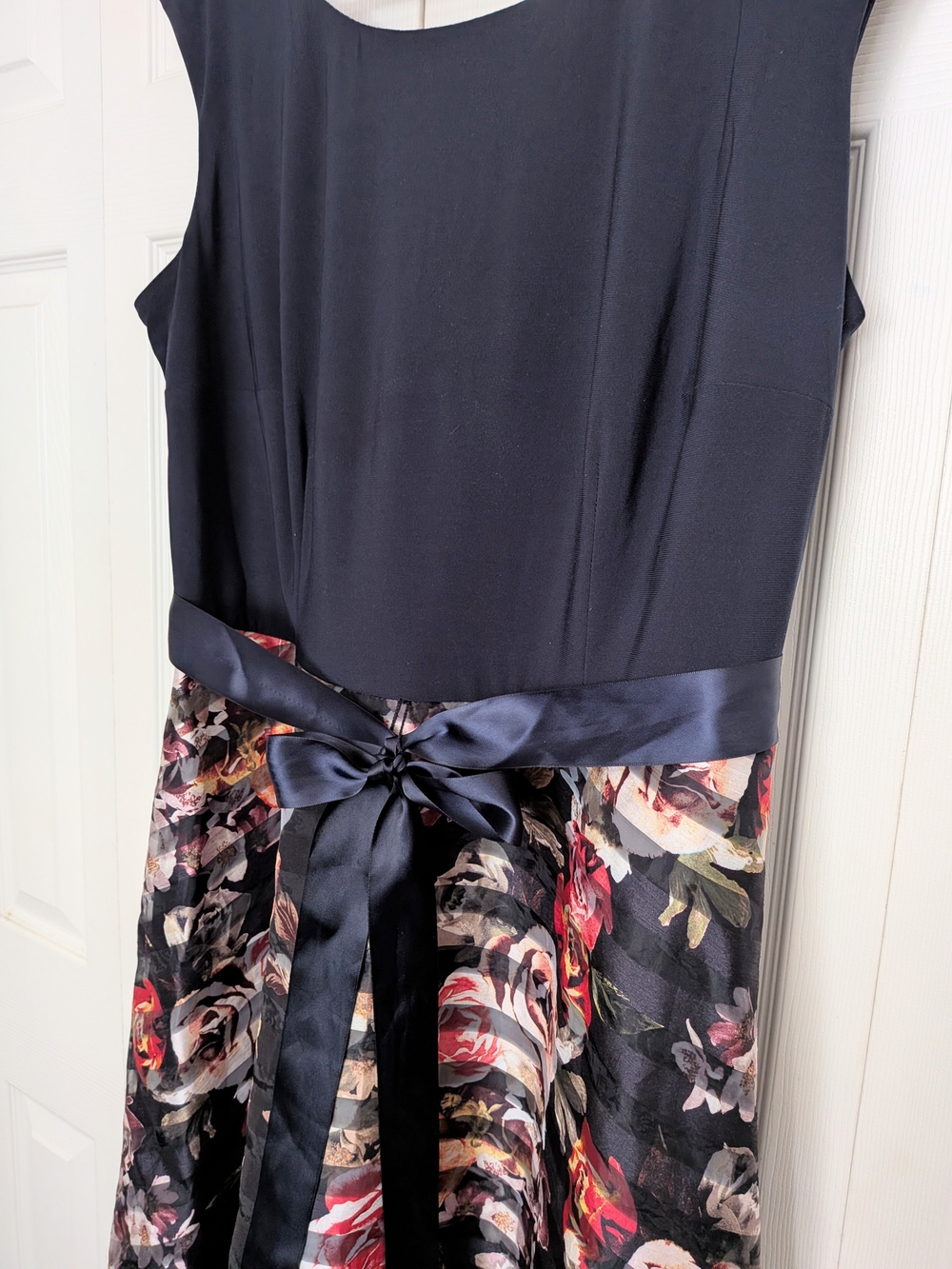 Navy Blue Floral Satin Belt Dress - Picture 2 of 11
